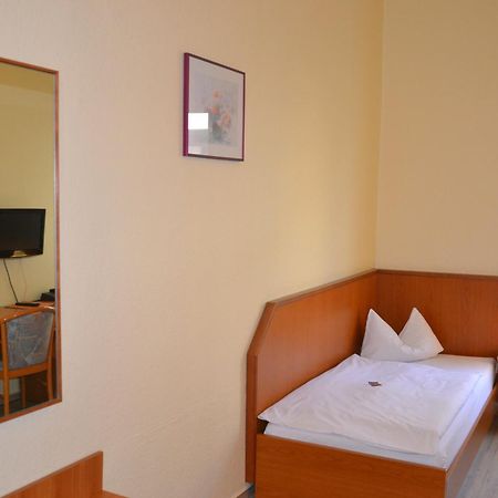 Hotel Thueringer Hof Jena Oda fotoğraf