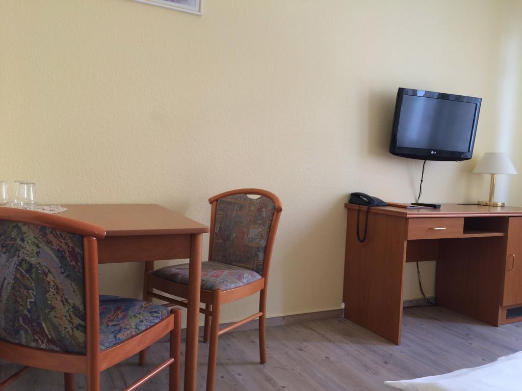 Hotel Thueringer Hof Jena Oda fotoğraf