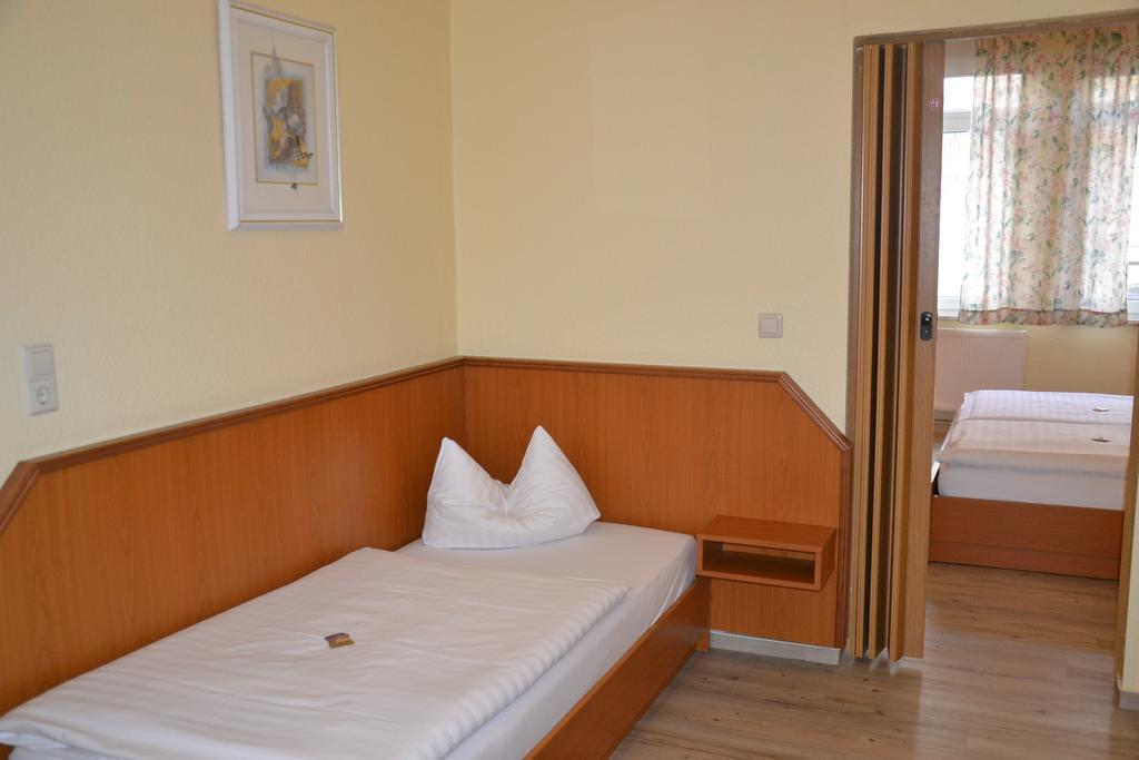 Hotel Thueringer Hof Jena Oda fotoğraf