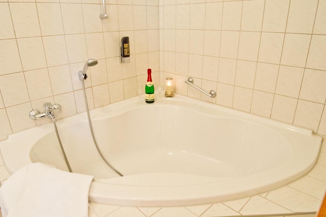 Hotel Thueringer Hof Jena Dış mekan fotoğraf